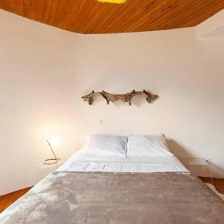 Casa vacanze Charming House In Gorgeous, Quiet Village In The Aveyron Countryside Vimenet