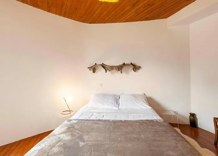 Ferienhaus Charming House In Gorgeous, Quiet Village In The Aveyron Countryside Vimenet