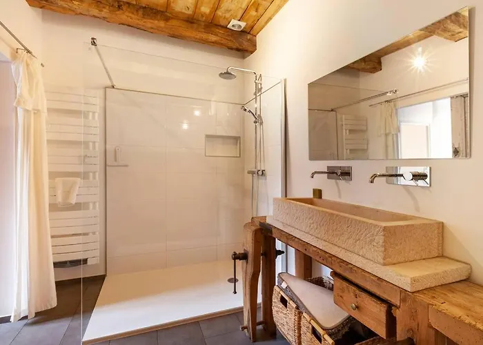 Ferienhaus Charming House In Gorgeous, Quiet Village In The Aveyron Countryside *